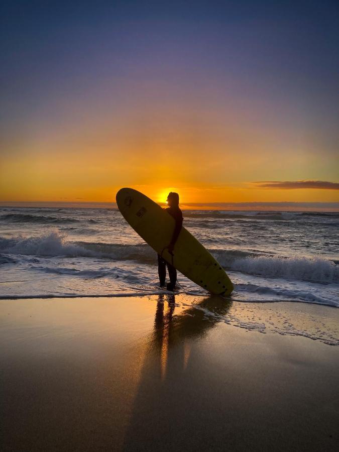 Wellenkind Surfschool Hostel La Pared  Εξωτερικό φωτογραφία